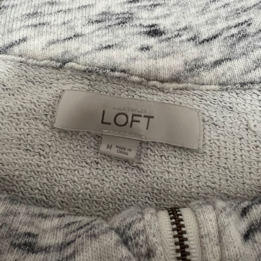 LOFT Marled Quarter-Zip Drawstring Hem Sweatshirt Casual Loungewear Medium - Picture 3 of 5